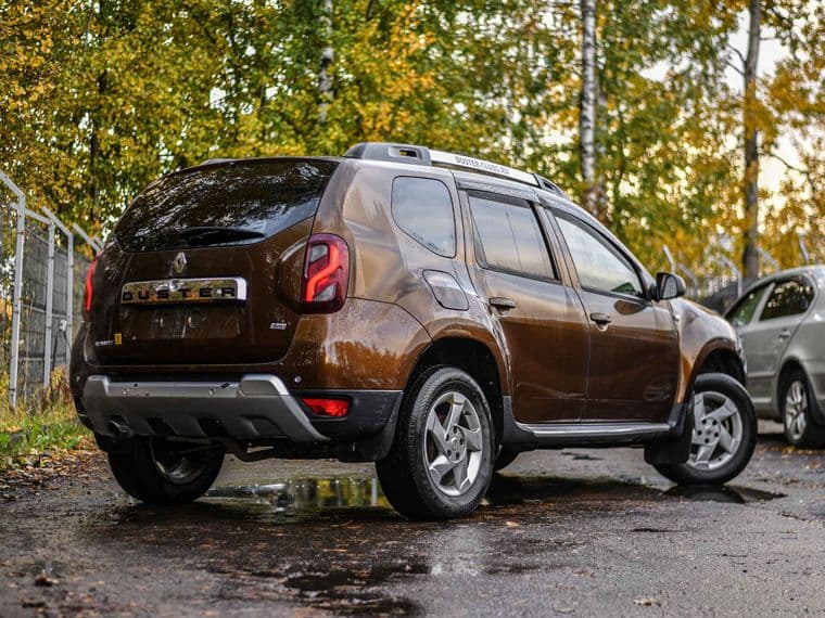 Renault Duster 2015 года, 205 022 км - вид 2