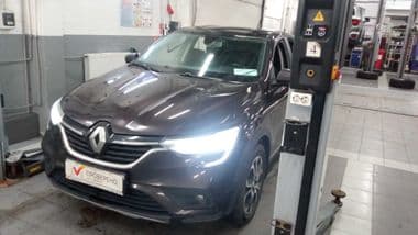 Renault Arkana 2019 года, 140 000 км - вид 1