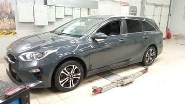 Kia Ceed 2020 года, 89 918 км - вид 1