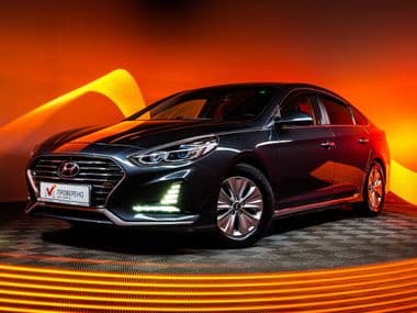 Hyundai Sonata 2018 года, 110 305 км - вид 1