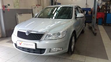Skoda Octavia 2012 года, 130 285 км - вид 1