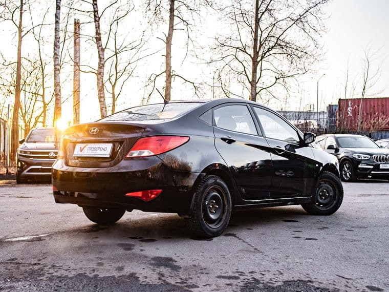 Hyundai Solaris 2016 года, 253 708 км - вид 2