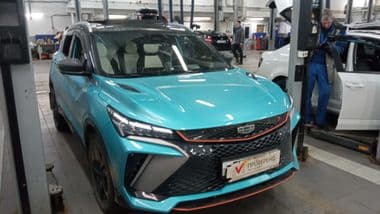 Geely Coolray 2024 года, 26 040 км - вид 2