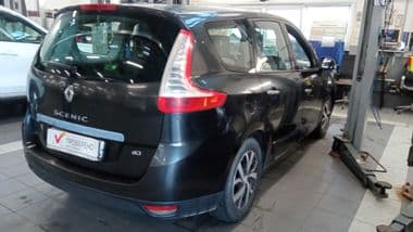 Renault Grand Scenic 2010 года, 222 585 км - вид 2