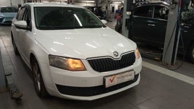 Skoda Octavia 2016 года, 556 159 км - вид 2