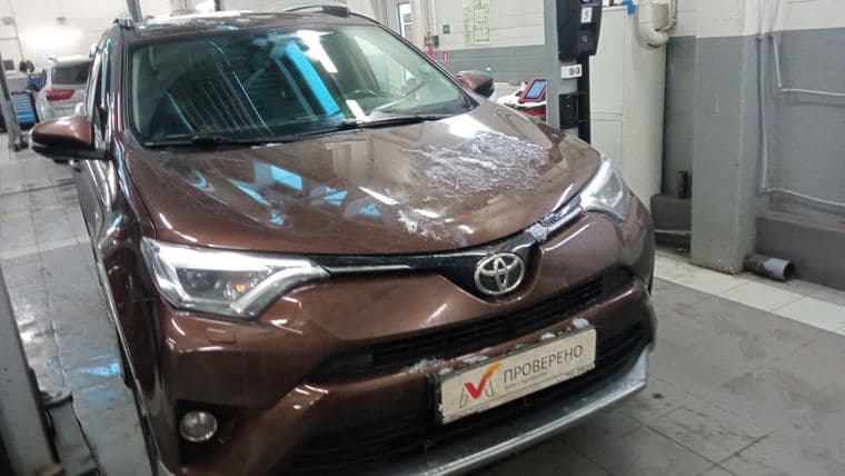 Toyota RAV4, 2017 - вид 1