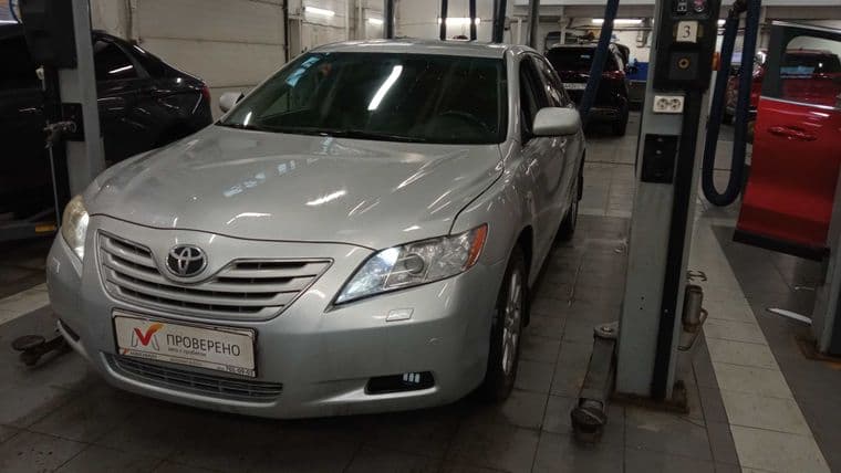 Toyota Camry, 2008