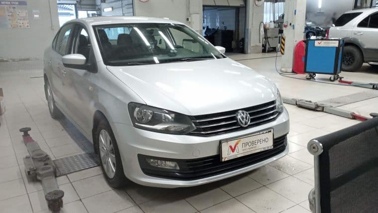Volkswagen Polo 2018 года, 163 606 км - вид 1