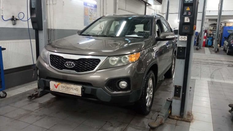 KIA Sorento 2010 года, 278 381 км - вид 1