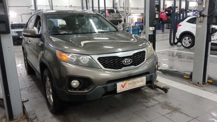 KIA Sorento 2010 года, 278 381 км - вид 2