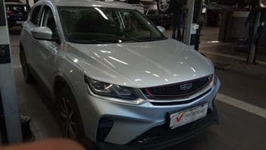 Geely Coolray 2022 года, 43 082 км - вид 2