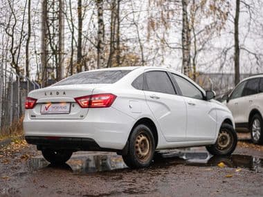 ВАЗ (LADA) Vesta 2017 года, 86 798 км - вид 2