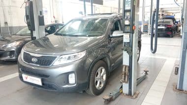KIA Sorento 2012 года, 227 890 км - вид 1