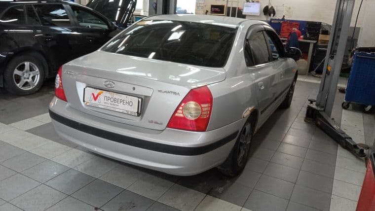 Hyundai Elantra, 2005 - вид 2