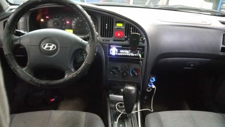 Hyundai Elantra, 2005 - вид 4