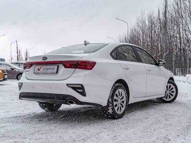 KIA Cerato 2018 года, 102 955 км - вид 2