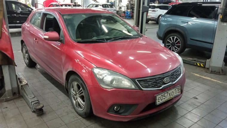 Kia Ceed, 2011 - вид 1