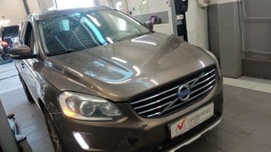 Volvo XC60 2014 года, 324 475 км - вид 2