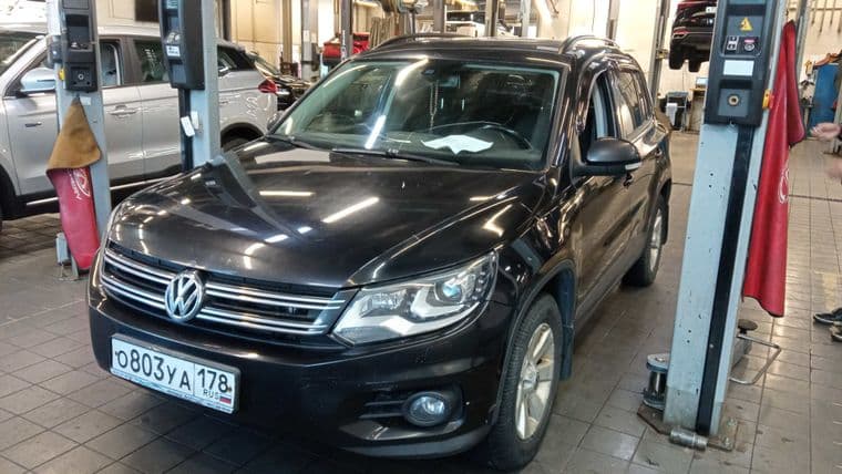 Volkswagen Tiguan, 2013
