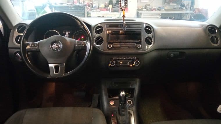 Volkswagen Tiguan, 2013 - вид 4