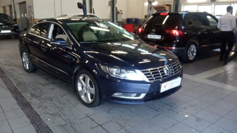 Volkswagen Passat Cc 2012 года, 161 122 км - вид 2