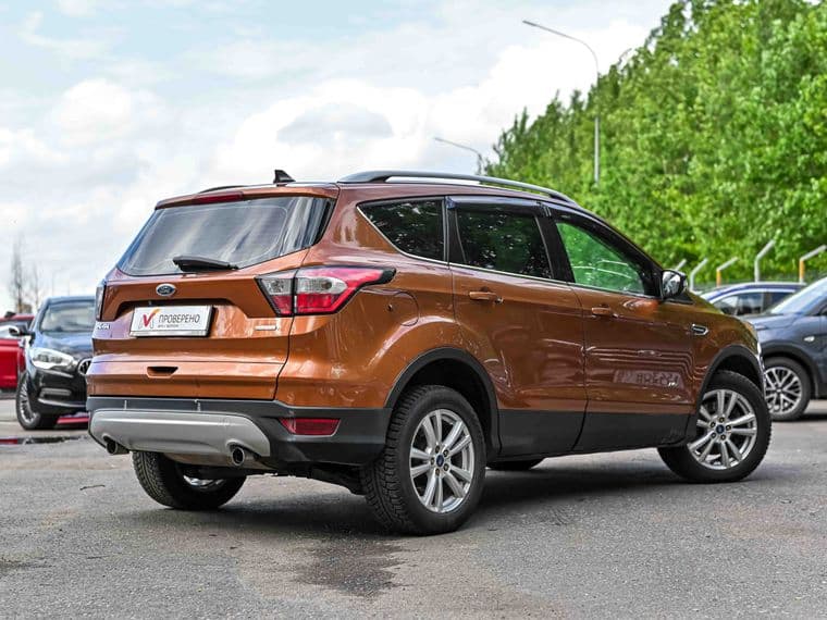 Ford Kuga 2016 года, 136 452 км - вид 2