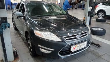 Ford Mondeo 2013 года, 220 632 км - вид 2