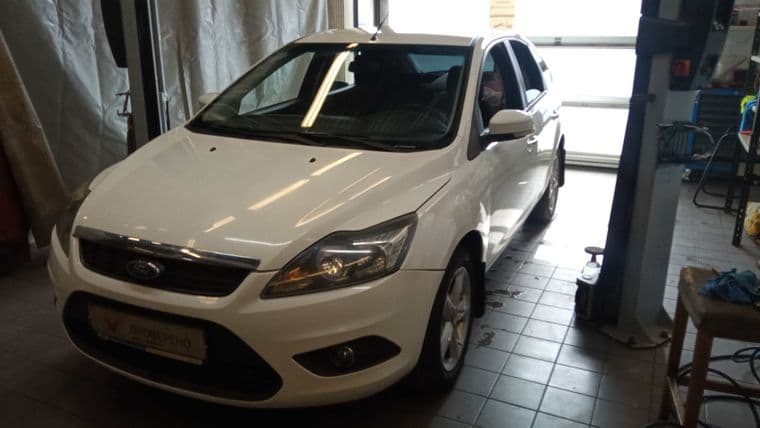 Ford Focus 2011 года, 228 619 км - вид 1