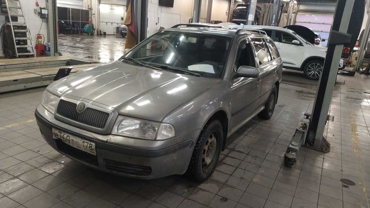 Skoda Octavia 2008 года, 536 210 км - вид 1