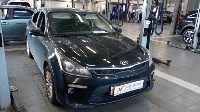 KIA Rio 2018 года, 118 527 км - вид 2
