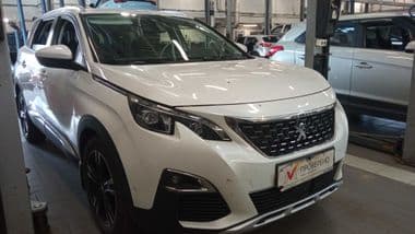 Peugeot 5008 2018 года, 63 138 км - вид 2
