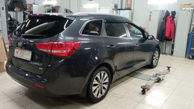 KIA Ceed 2017 года, 131 000 км - вид 2