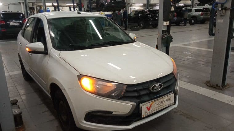 ВАЗ (LADA) Granta 2023 года, 55 335 км - вид 2