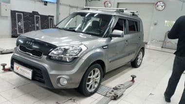 KIA Soul 2013 года, 128 581 км - вид 1