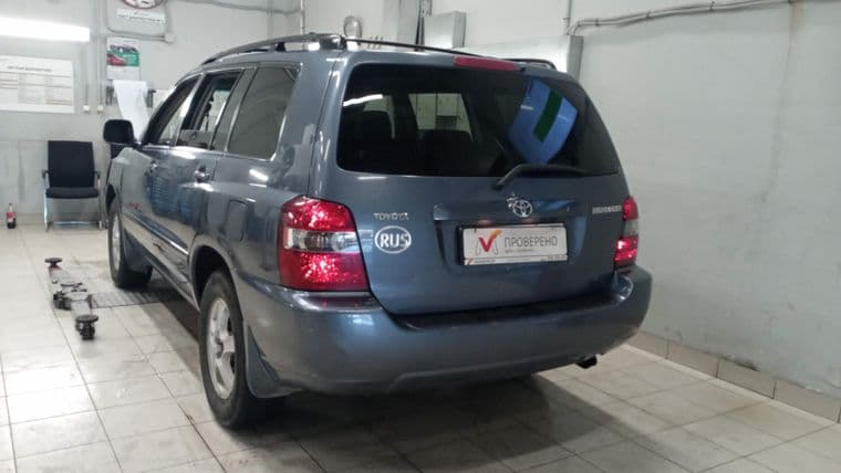 Toyota Highlander, 2004 - вид 3