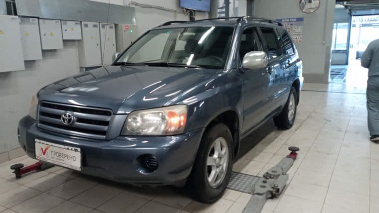 Toyota Highlander 2004 года, 185 678 км - вид 1