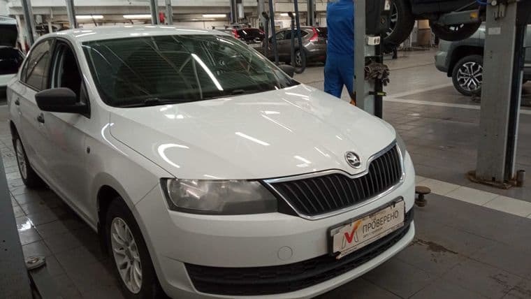 Skoda Rapid 2016 года, 180 734 км - вид 2