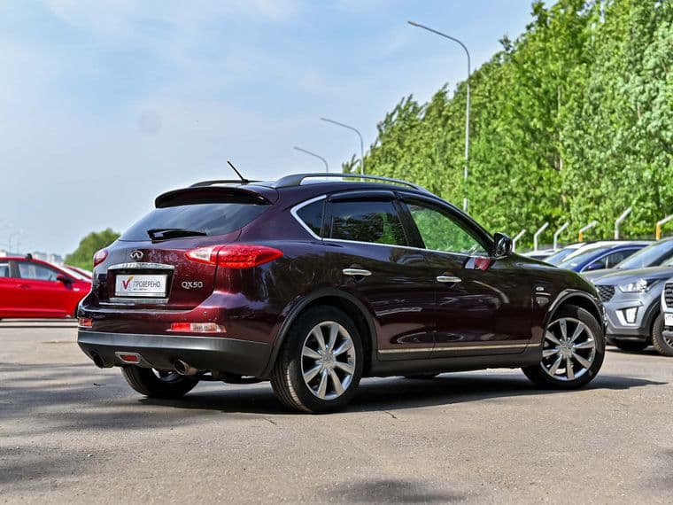 Infiniti QX50 2014 года, 180 611 км - вид 2