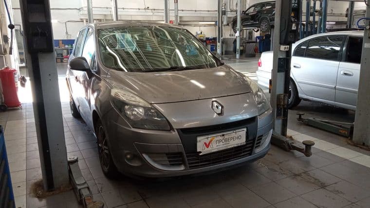 Renault Scenic 2010 года, 268 478 км - вид 2