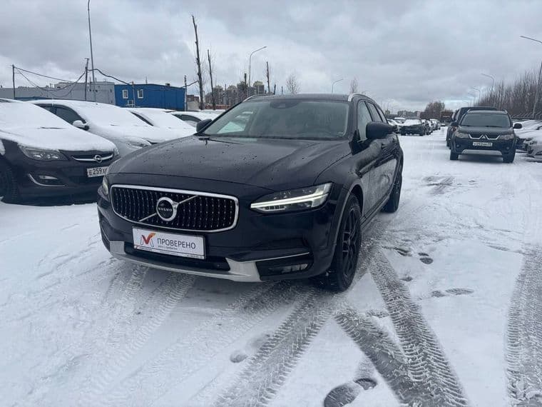 Volvo V90 Cross Country, 2017