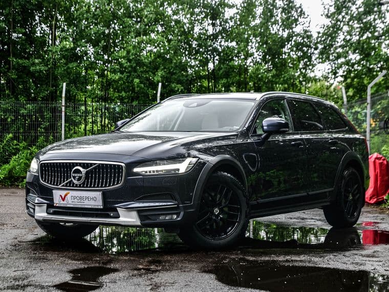 Volvo V90 Cross Country, 2017