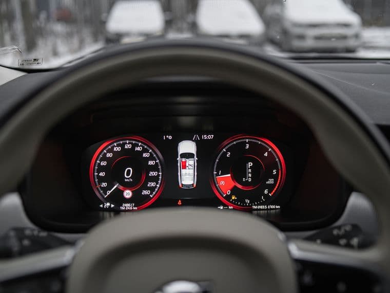 Volvo V90 Cross Country, 2017 - вид 4