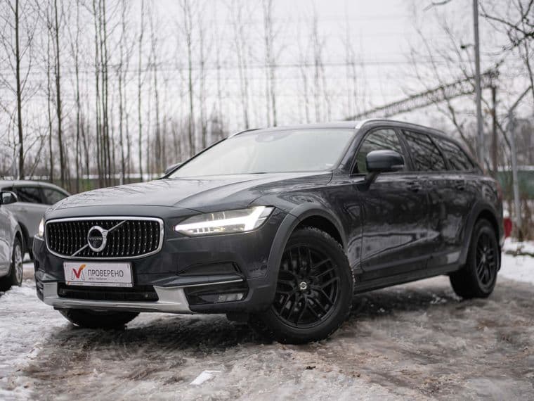 Volvo V90 Cross Country, 2017