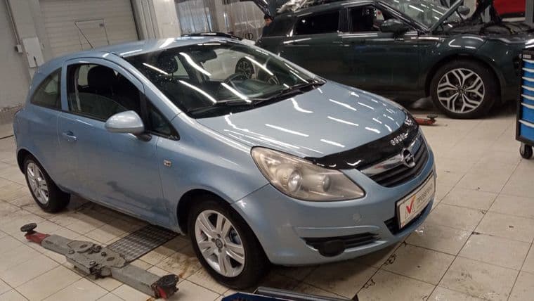 Opel Corsa 2008 года, 213 982 км - вид 2