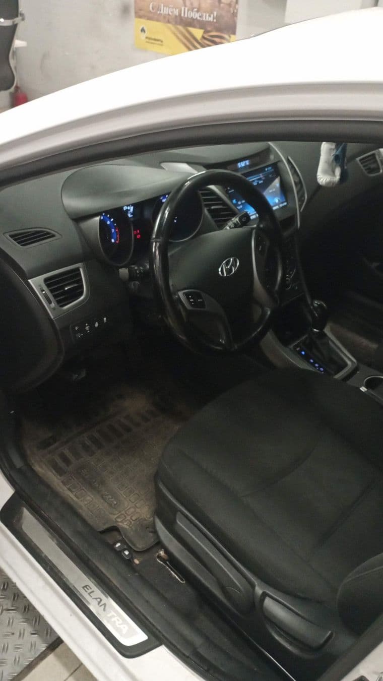 Hyundai Elantra, 2014 - вид 4