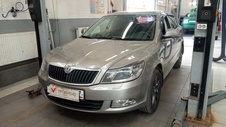 Skoda Octavia 2012 года, 262 056 км - вид 1