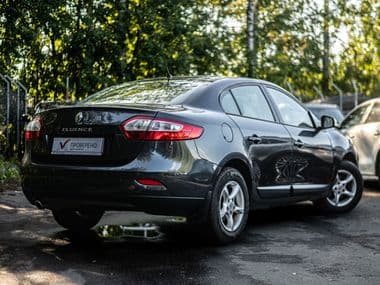 Renault Fluence 2012 года, 214 719 км - вид 2