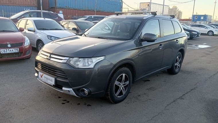 Mitsubishi Outlander 2014 года, 156 659 км - вид 1