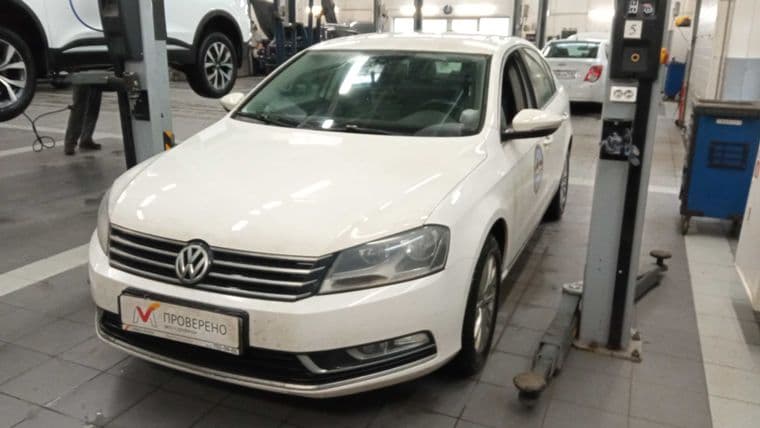 Volkswagen Passat, 2012