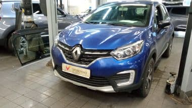 Renault Kaptur 2021 года, 66 885 км - вид 1